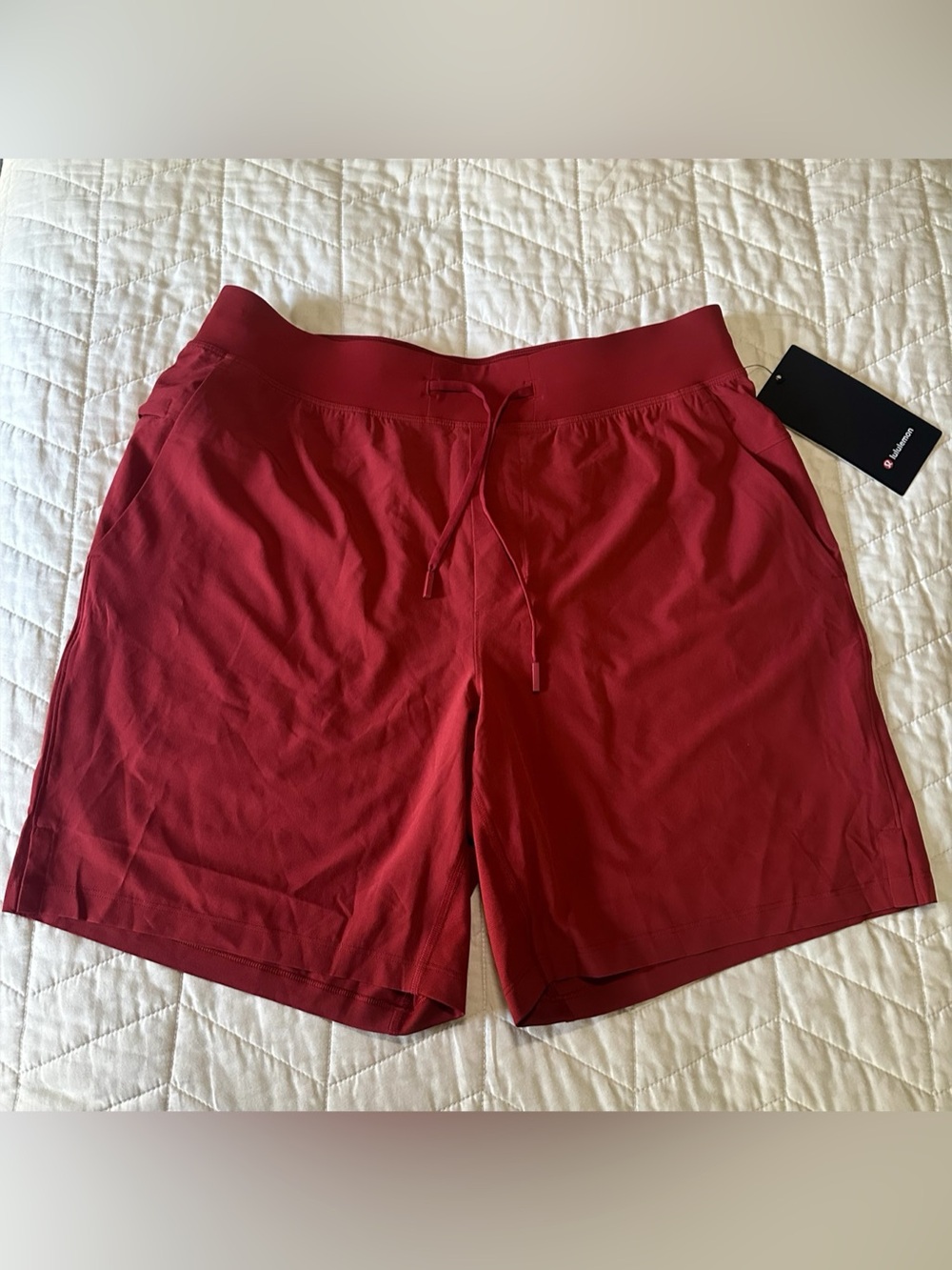 lululemon T.H.E. Short 7" *Linerless Athletic Shorts Red Large
